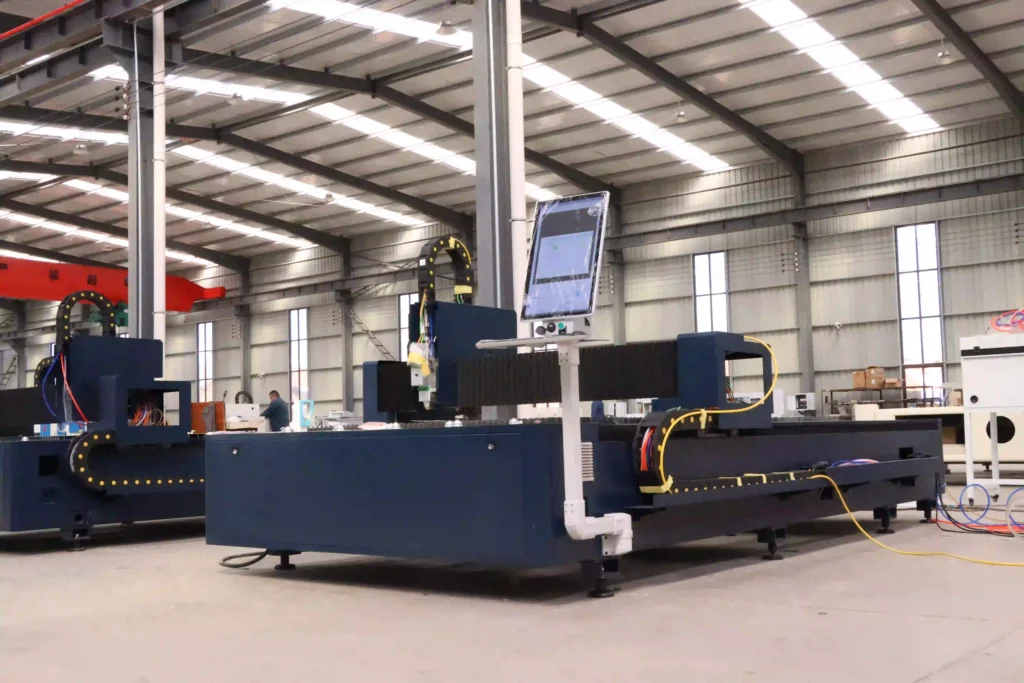 Industrial fiber laser cutting machine for sale ready for factory production