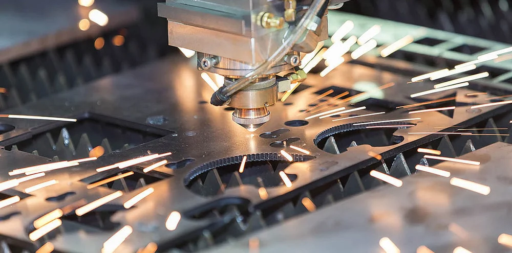 In-house fiber laser cutting machine in production